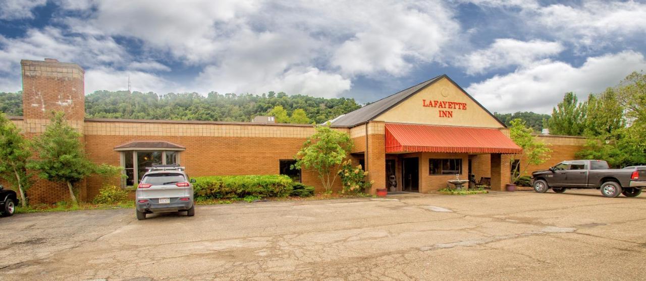 Lafayette Inn Moundsville エクステリア 写真