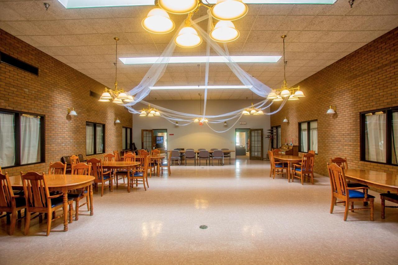 Lafayette Inn Moundsville エクステリア 写真